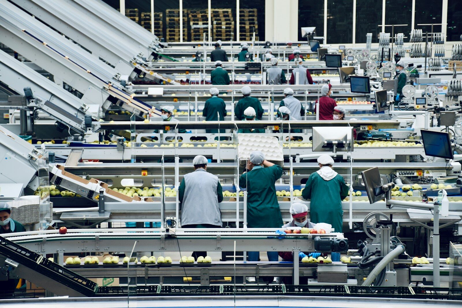 The Cost of Downtime: How Manufacturing Insurance Keeps Tracy Businesses Moving